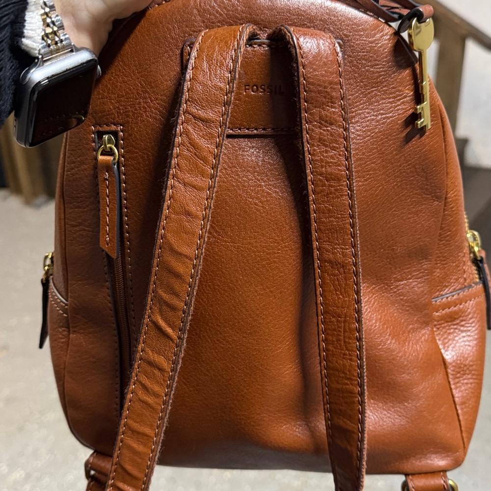 Fossil mini backpack - image 4